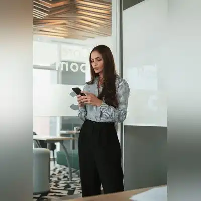 罗莉